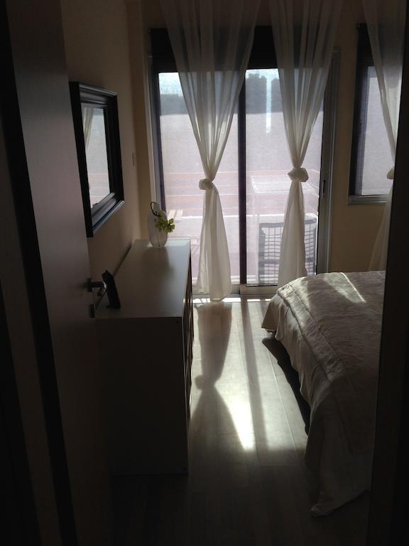 Zavos Colours Boutique Apartments Limassol Exteriör bild
