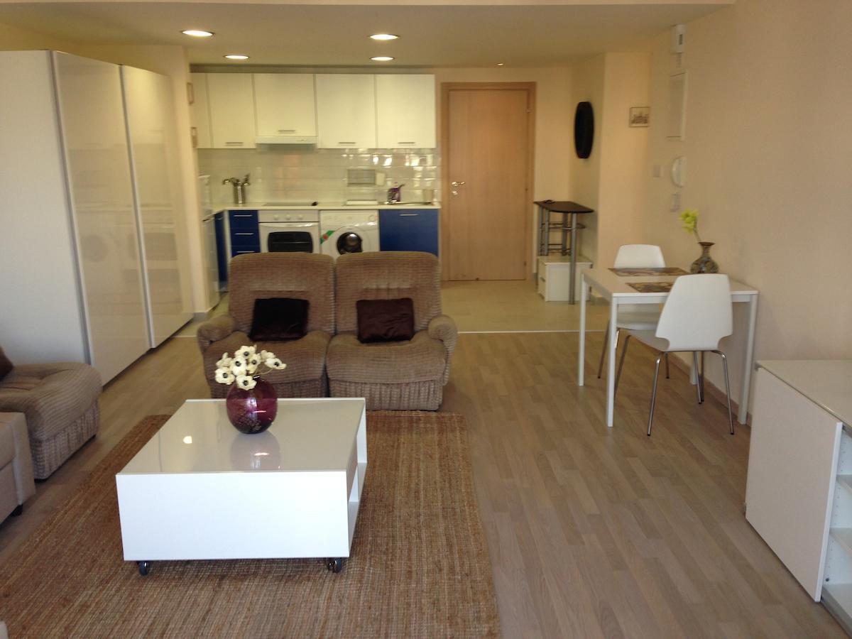 Zavos Colours Boutique Apartments Limassol Rum bild